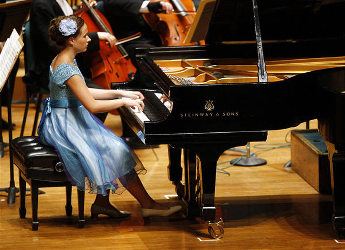 Anastasiya Magamedova - Early Years 09